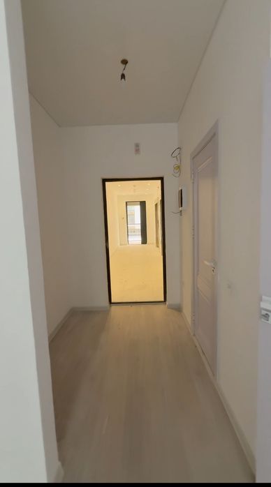 Продам . 1(однокомнатную) квартиру ЖК Assalom Jomiy