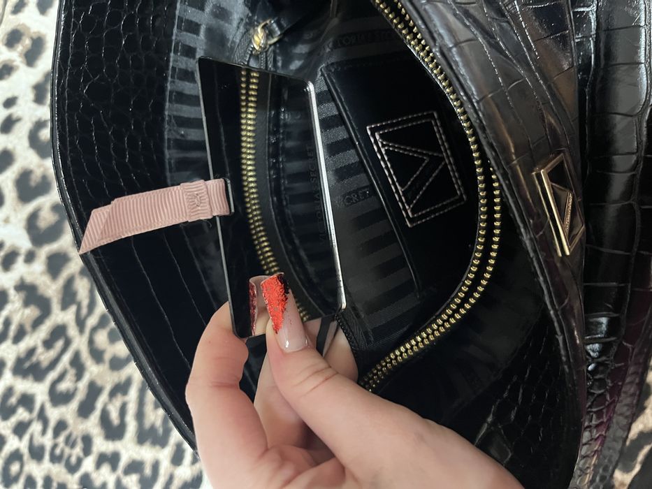 Geanta victoria’s secret