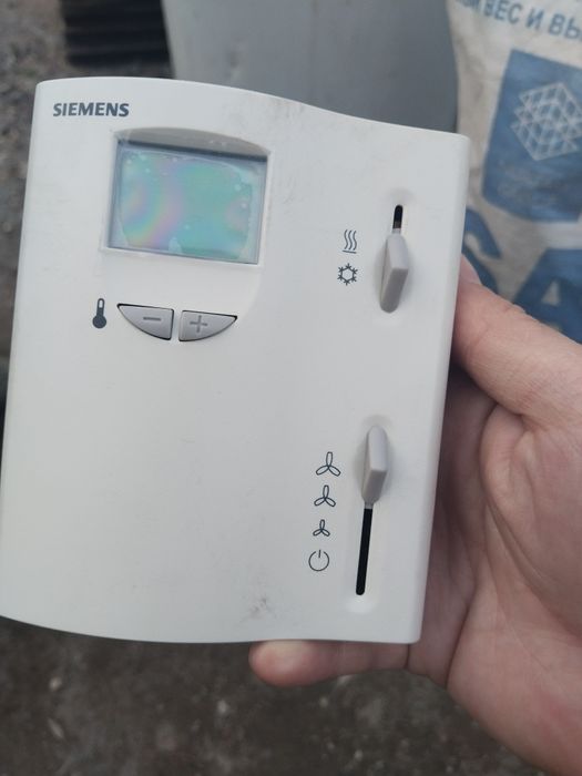 Комнатный термостат