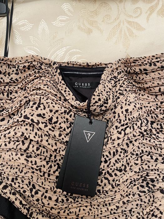 Rochie originala Guess cu etichete de ocazie, Revelion, casual