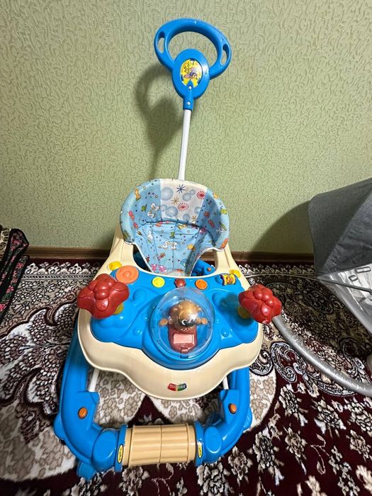 Ходунок для малышей