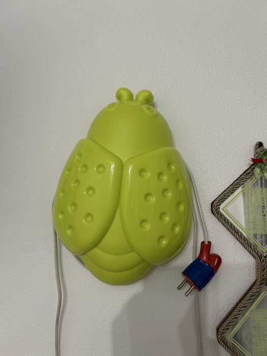 Светильник для детской комнаты