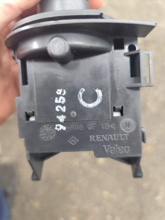 Лост светлини Рено Сценик 2