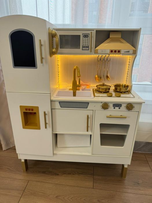 Новые кухни детские деревянные склад