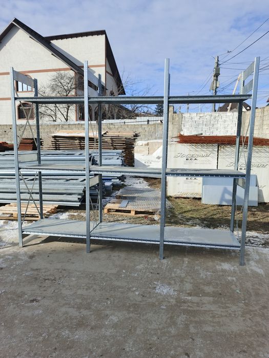 Rafturi metalice cu polița 655x223