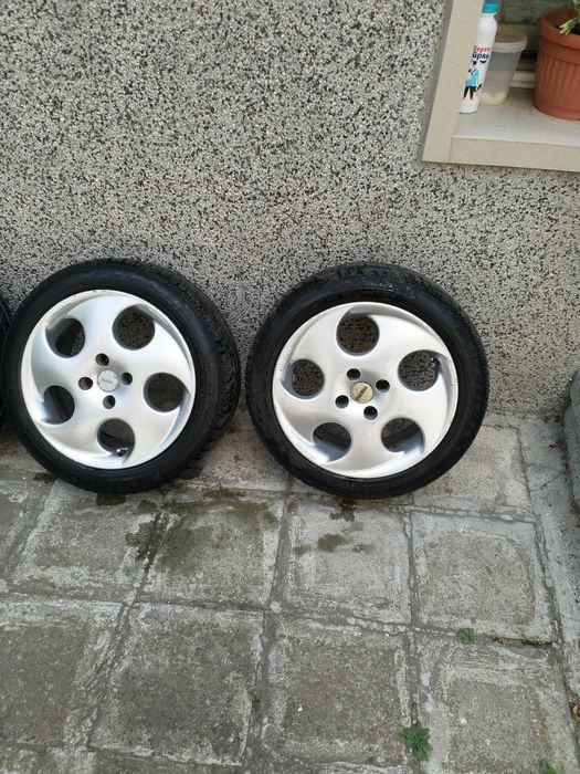 Джанти MOMO с летни гуми 15ки