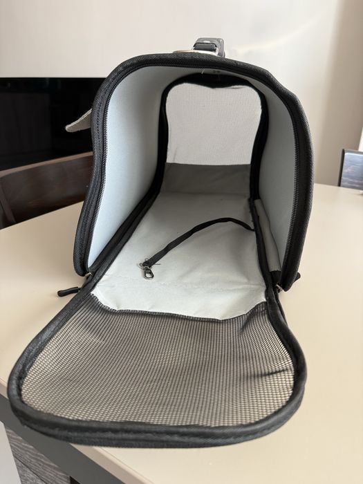 Транспортна чанта за домашен любимец