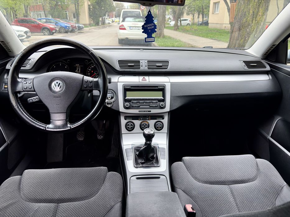 Volkswagen Passat B6 2009 - 2.0 110CP - EURO 5