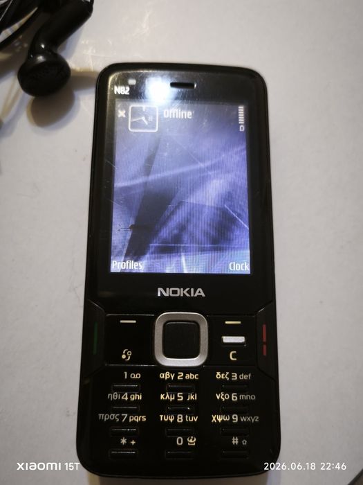 Телефон Nokia N82