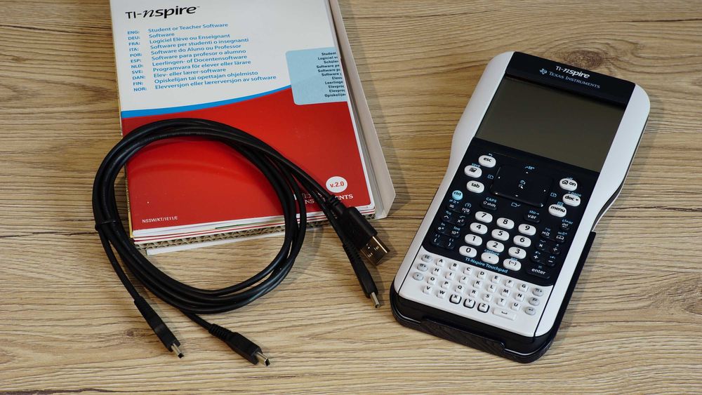 Calculator grafic Texas Instruments TI-nspire CAS - nou, complet