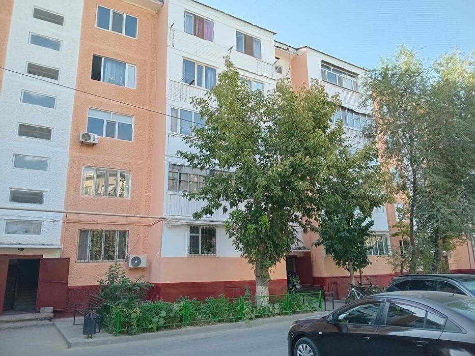 1 бөлмелі  пәтер жалға беріледі  немесе сатылады  1микр жекеге