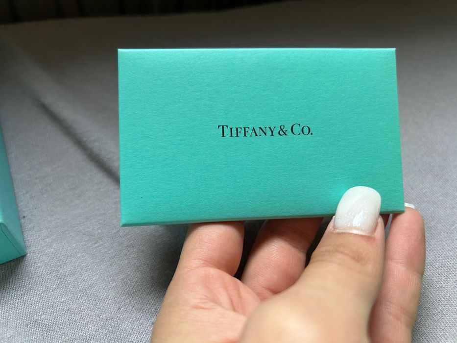 Слънчеви очила на италианската марка TIFAANY&Co.