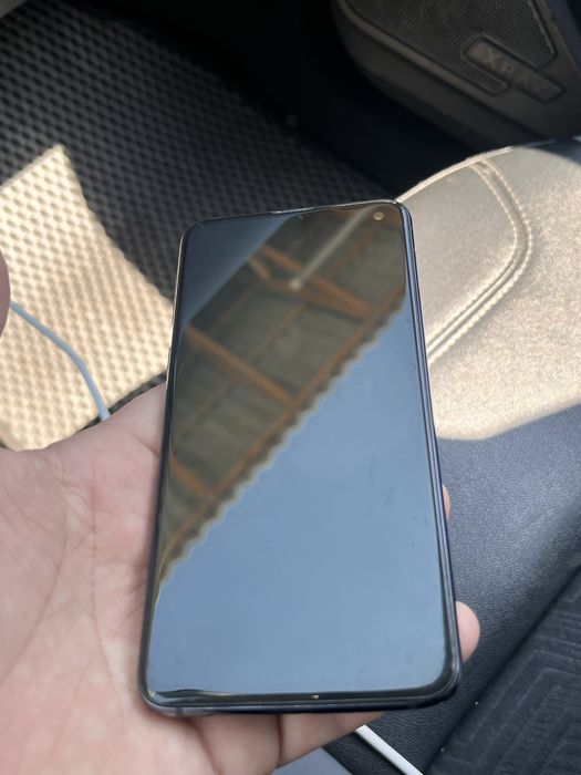 Samsung S10e Duos Ofisial 2-sim