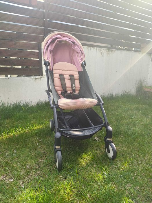 Carucior Babyzen Yoyo, culoare roz, stare buna