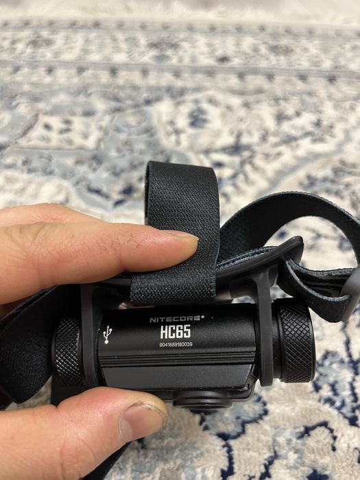 Продаю фонарик налобный Nitecore