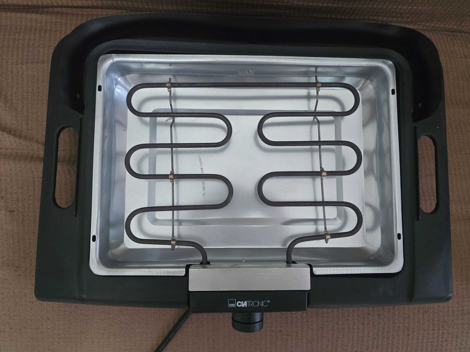 Gratar electric Clatronic 35 x 24 cm, 2000W, BQ 3507