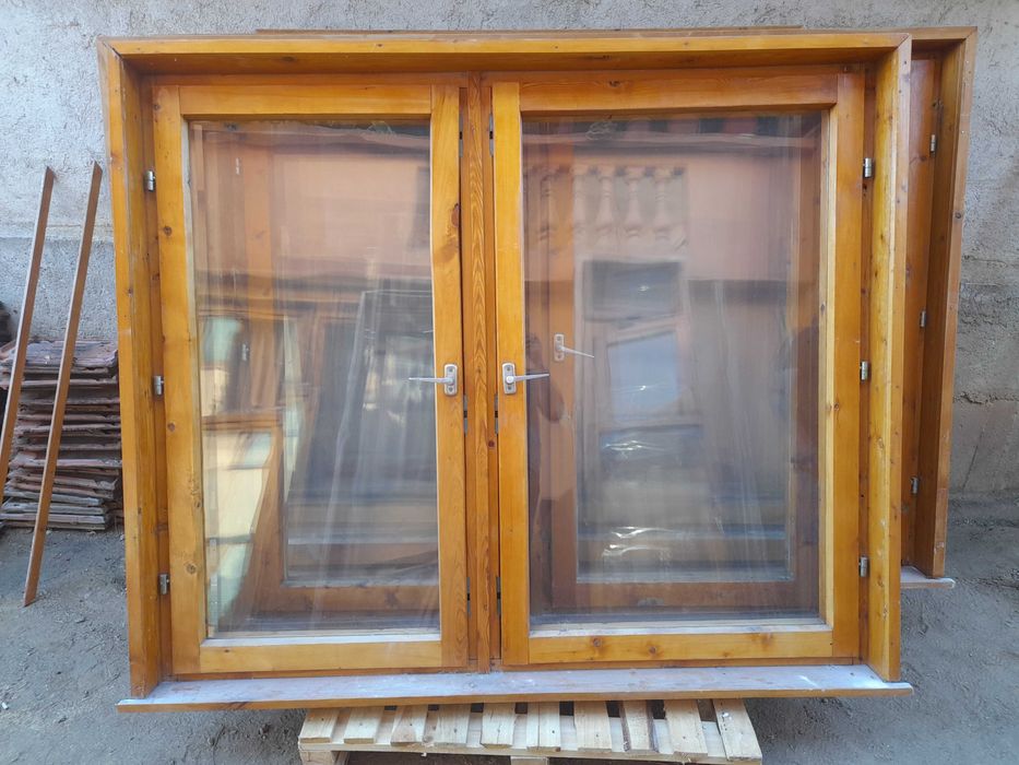 Дървена дограма(двойна) 50лв броя