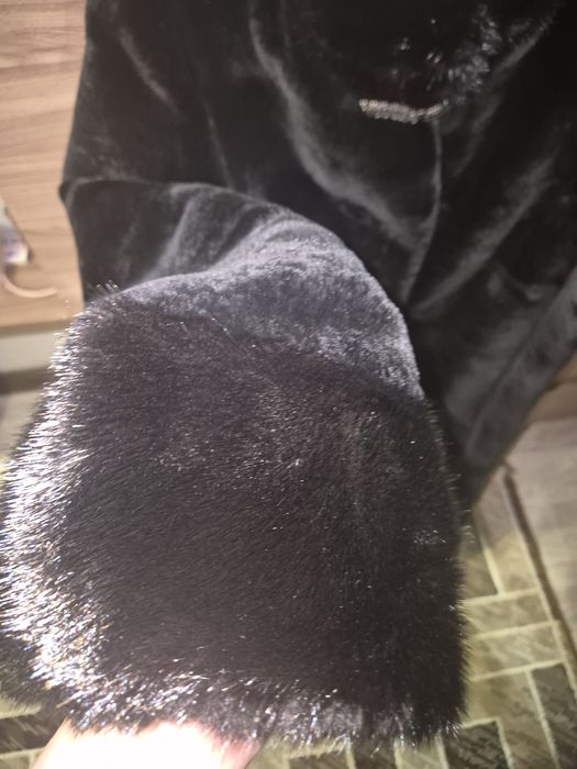 Продам шубу из бобра