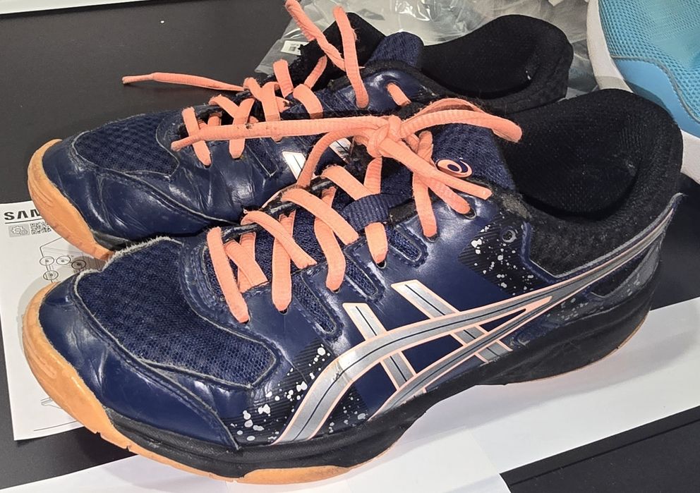 Оригинални маратонки 37 и 38номер