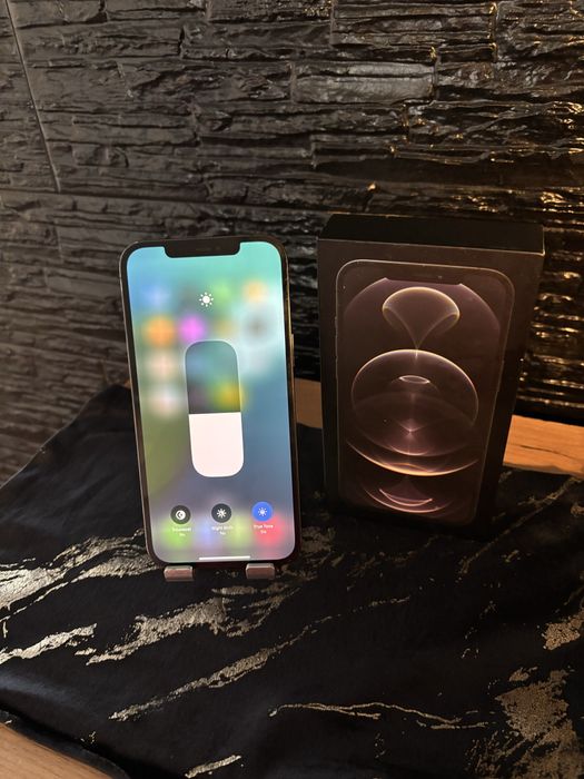 Vand iphone 12 pro Max 256 GB