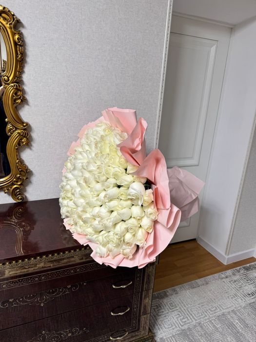 продаю 101 свежую розу