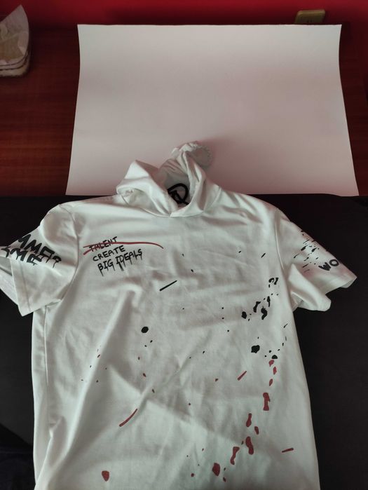 Мъжка Тениска и тениска с качулка