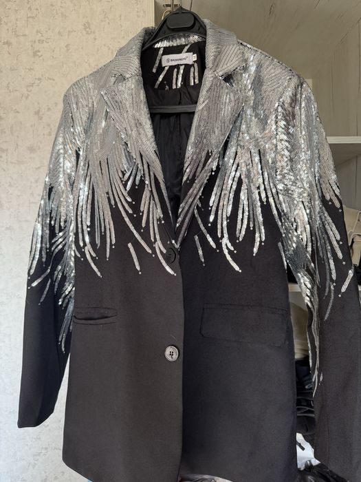 Праздничный пиджак