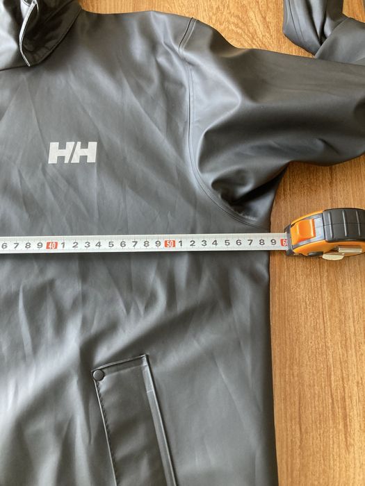Мъжка оригинална ветровка Helly Hansen