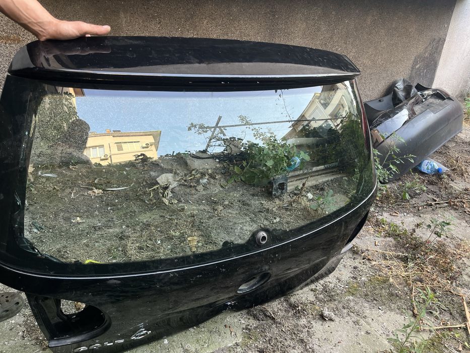 Заден прозорец на Голф 5