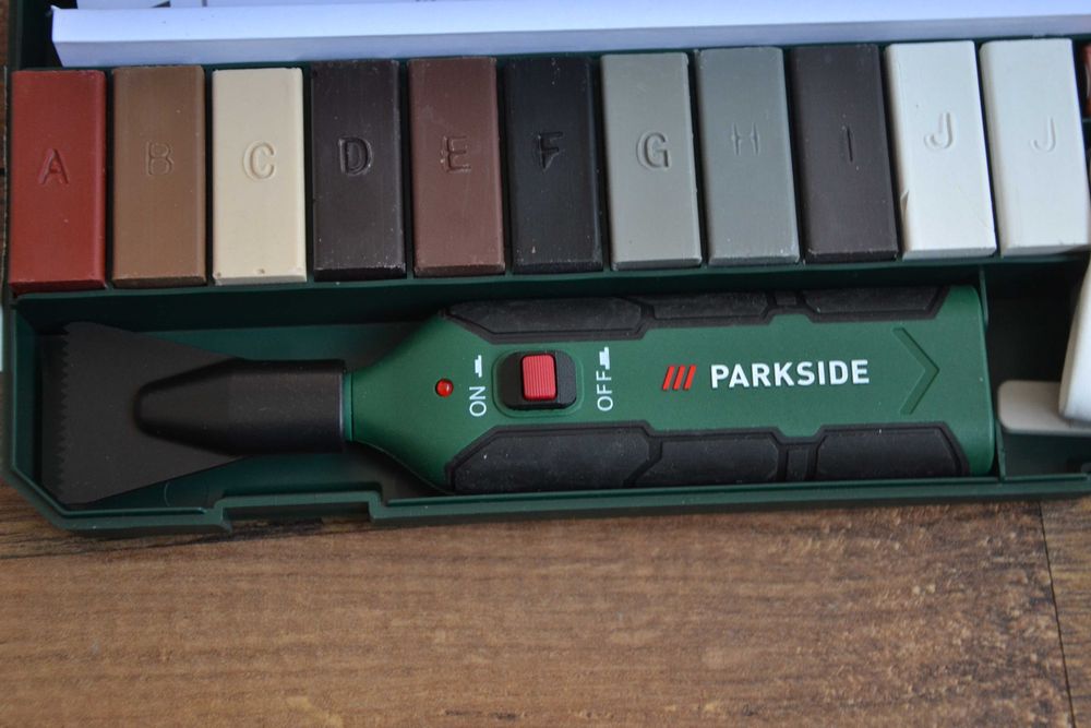 Нов комплект за поправка на ламинат и паркет Parkside