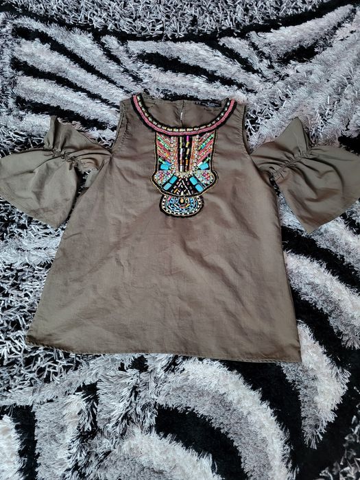 Lot 3 tricouri 40 lei