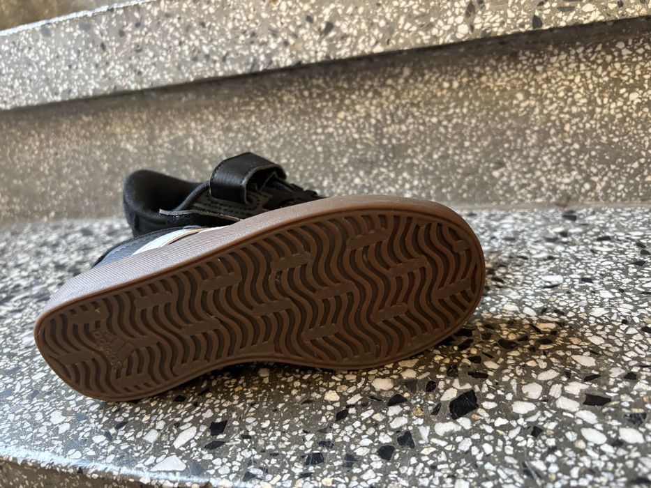 Нови маратонки Adidas