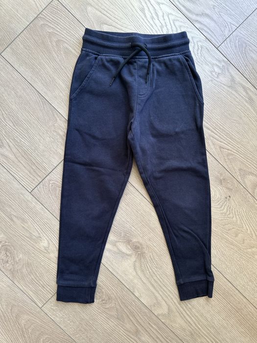 Штаны zara на мальчика 5 лет 116см-122см