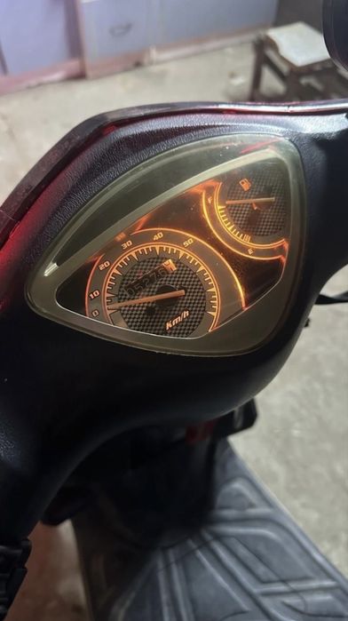 Скутер Vento Corsa