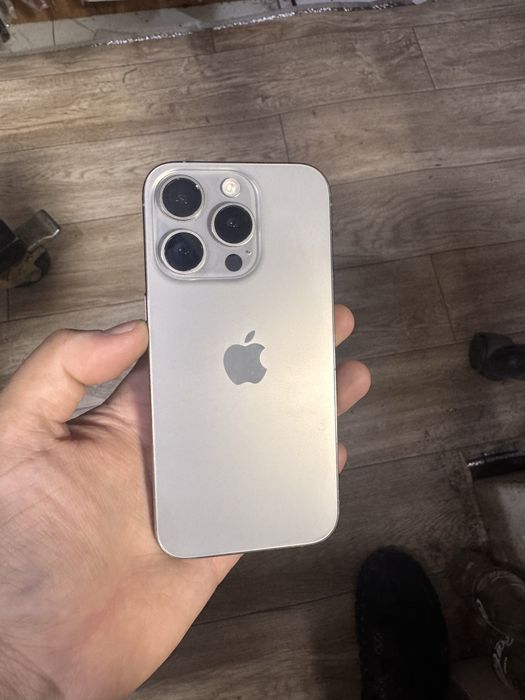 iPhon 15pro 256Gb 86%