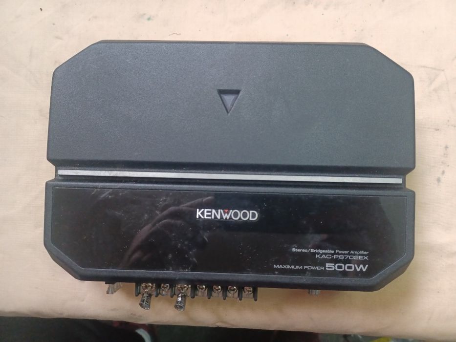 Amplificator Statie auto Kenwood KAC-PS702EX 500w