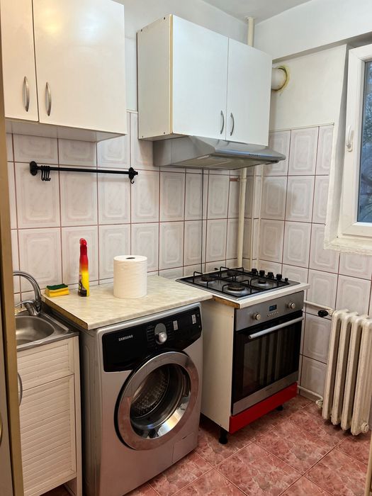 Inchiriez garsoniera Plaza Romania Drumul Taberei