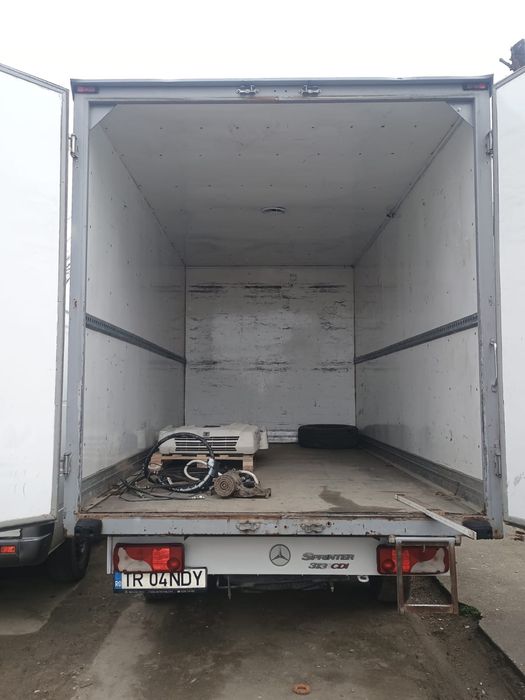 Mercedes Benz Sprinter