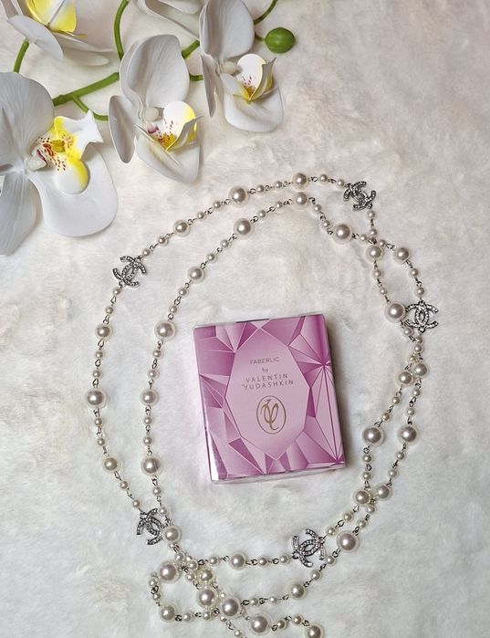 Продаётся парфюмерная вода от Фаберлик