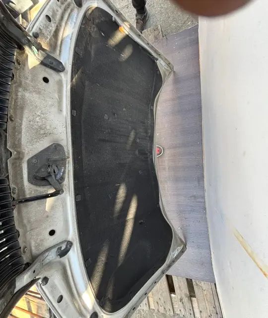 Capota motor Skoda Fabia 2000 1.4 MT (68 hp)