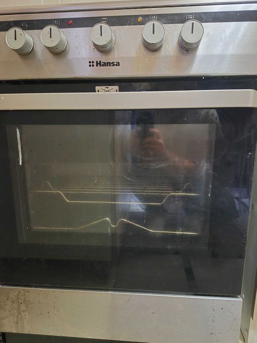 Vand Aragaz Hansa, 4 arzatoare, Aprindere electrica, Grill, 90 cm