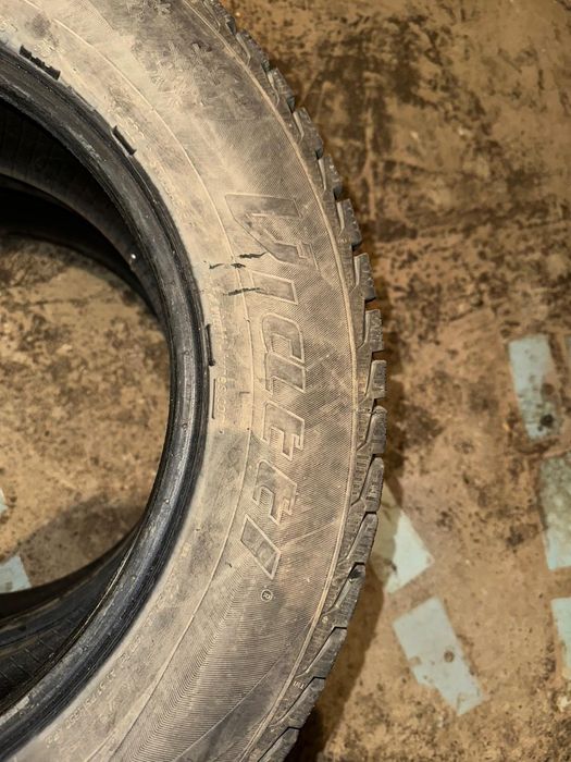 Продается зимние шины