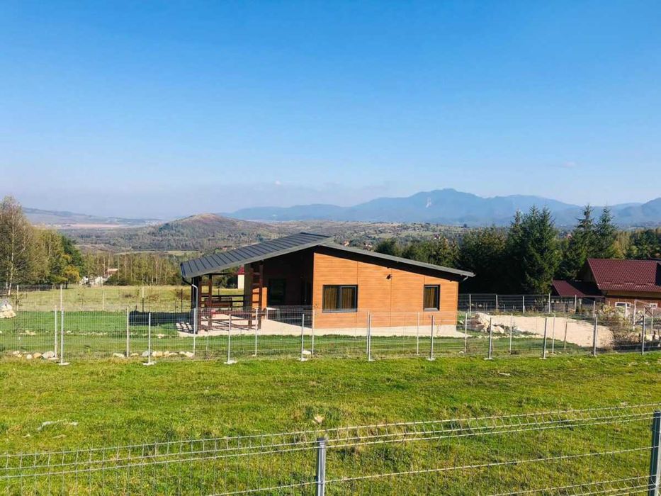 Casa Modulara, Garaje Auto, Containere din panou sandwich termoizolant