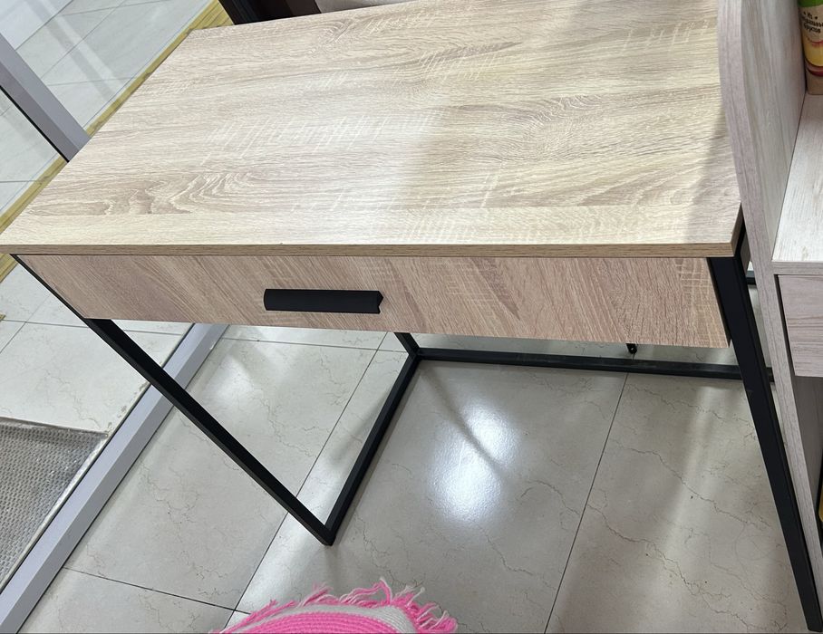 Продам лофт столик-комод