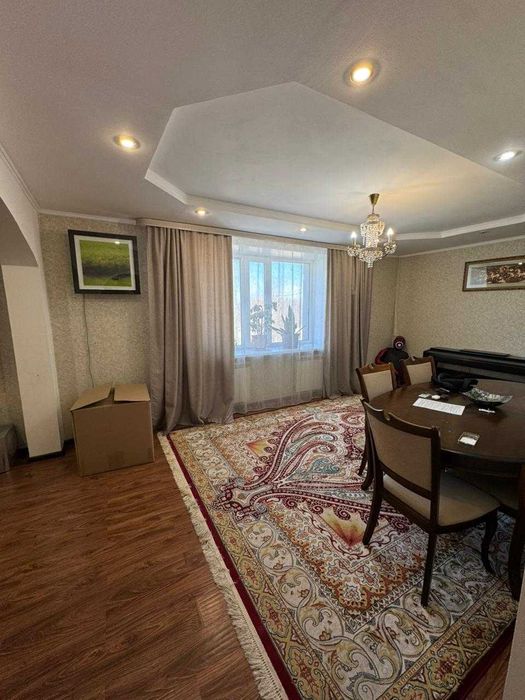 Продается 3 ком квартира район Универмаг