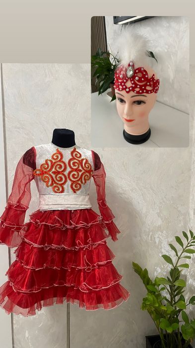 Прокат костюм и платьев