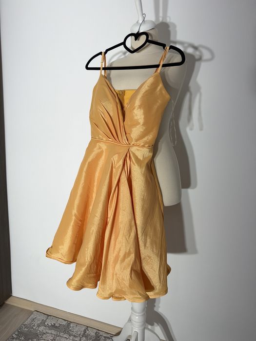 Rochie ca si noua 38
