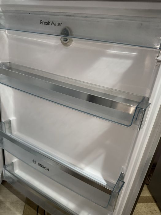 Холодильник Bosch KDD74AL20N