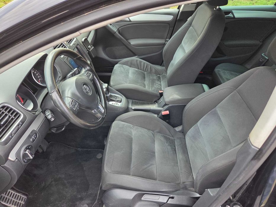 Vw Golf6 highline 2010 DSG  Xenon Navi 1.6tdi E5 full pret 5590e neg