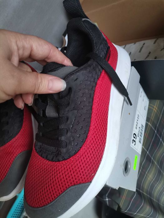 Маратонки Supra 38,5